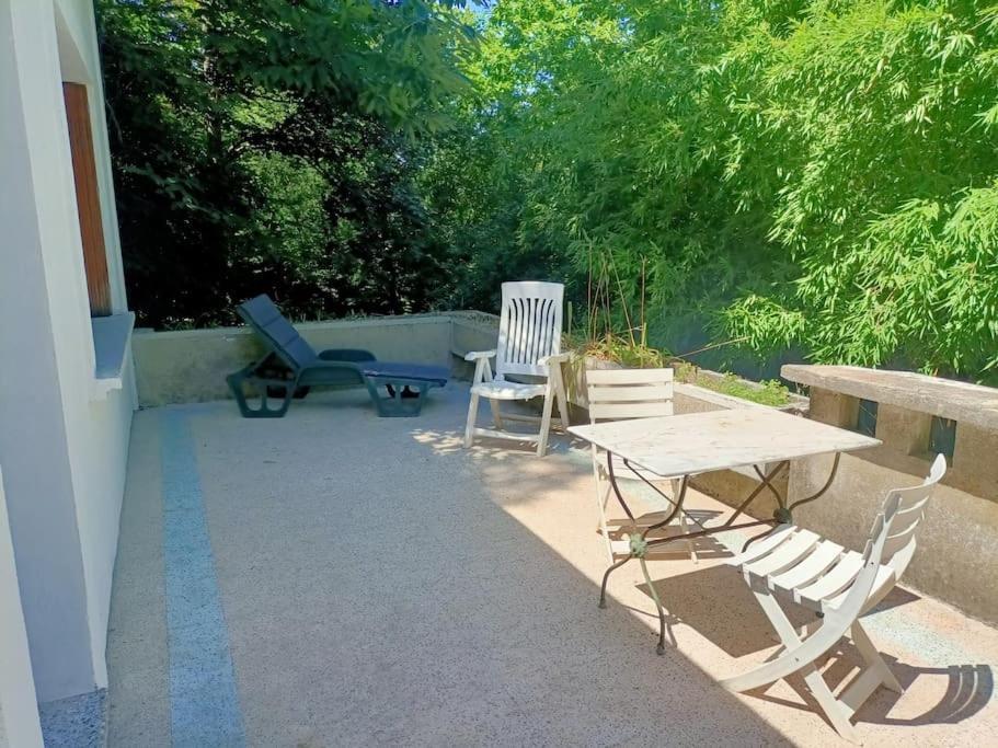 La Colline Aux Oiseaux, La Tranquillite Des Bois Villa Molieres-sur-Ceze Exterior photo